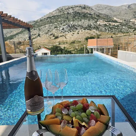 Luxuryvilla Mak Near Dubrovnik Hotel 4*